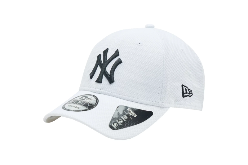 New Era 9TWENTY League Essentials New York Yankees Cap 60348840 New Era 9TWENTY League Essentials New York Yankees Cap 60348840