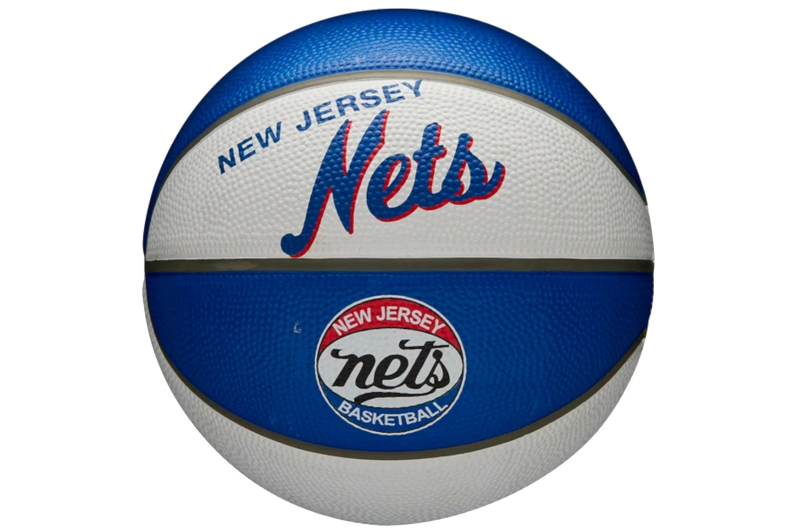 Wilson NBA Team Retro Brooklyn Nets Mini Ball WTB3200XBBRO Wilson NBA Team Retro Brooklyn Nets Mini Ball WTB3200XBBRO