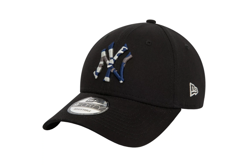 New Era League Essentials 940 New York Yankees Cap 60435189 New Era League Essentials 940 New York Yankees Cap 60435189