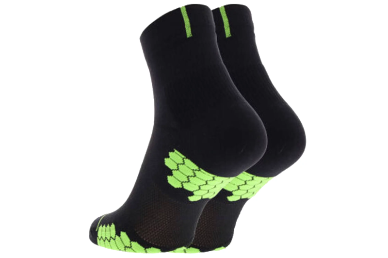 Inov-8 Trailfly Mid Sock 001001-BKGN-01 Inov-8 Trailfly Mid Sock 001001-BKGN-01