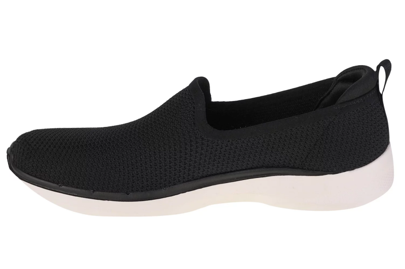 Skechers Go Walk 6 - Clear Virtue 124505-BKW Skechers Go Walk 6 - Clear Virtue 124505-BKW