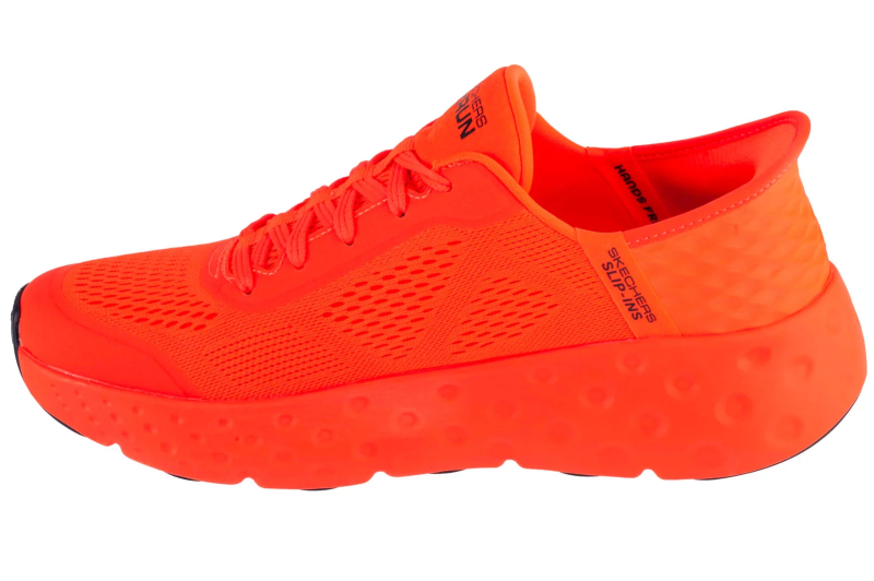 Skechers Slip-Ins: Max Cushioning - Hyper Craze 220701-CRL Skechers Slip-Ins: Max Cushioning - Hyper Craze 220701-CRL