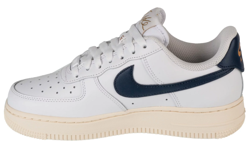 Nike W Air Force 1 07 EasyOn HJ9122-100 Nike W Air Force 1 07 EasyOn HJ9122-100