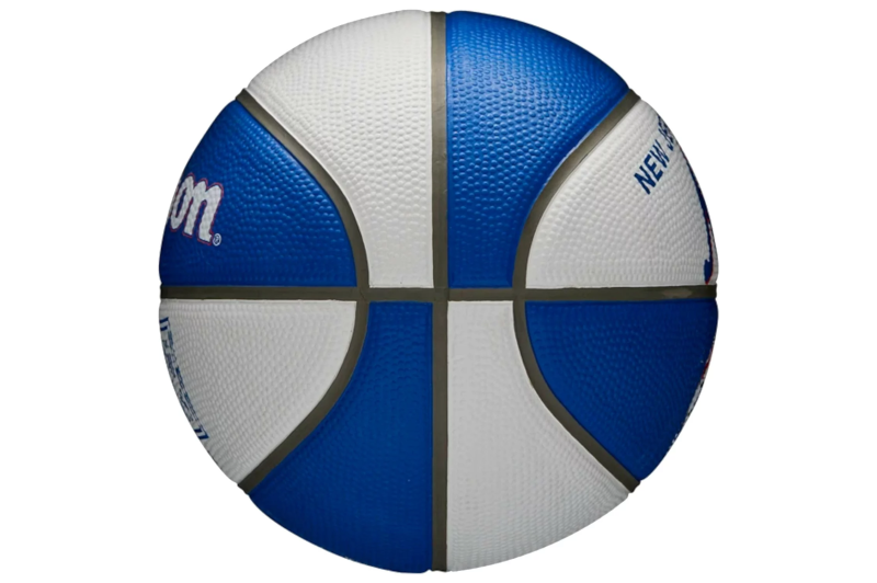 Wilson NBA Team Retro Brooklyn Nets Mini Ball WTB3200XBBRO Wilson NBA Team Retro Brooklyn Nets Mini Ball WTB3200XBBRO