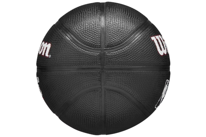 Wilson Team Tribute Chicago Bulls Mini Ball WZ4017602XB Wilson Team Tribute Chicago Bulls Mini Ball WZ4017602XB