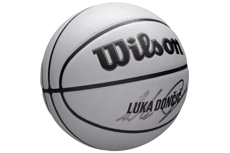 Wilson NBA Player Icon Uv Bskt Doncic WZ4030701XB Wilson NBA Player Icon Uv Bskt Doncic WZ4030701XB
